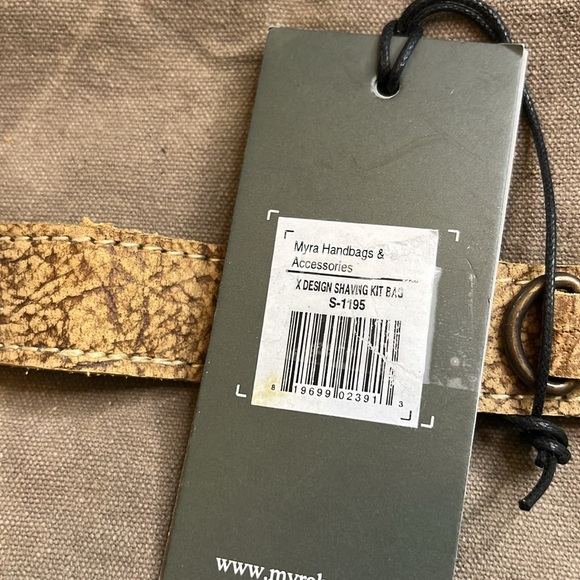 Myra Bag X Design Shaving Kit Bag, NWT - Picture 9 of 9